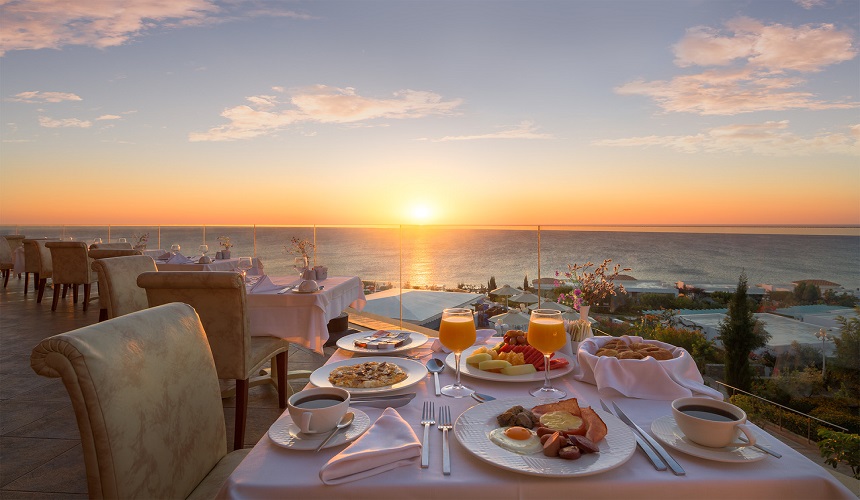 Atrium Hotels ввели систему Dine Around